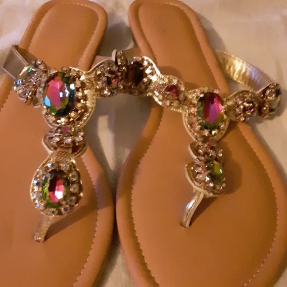 Shoes - Picture 2 of 3